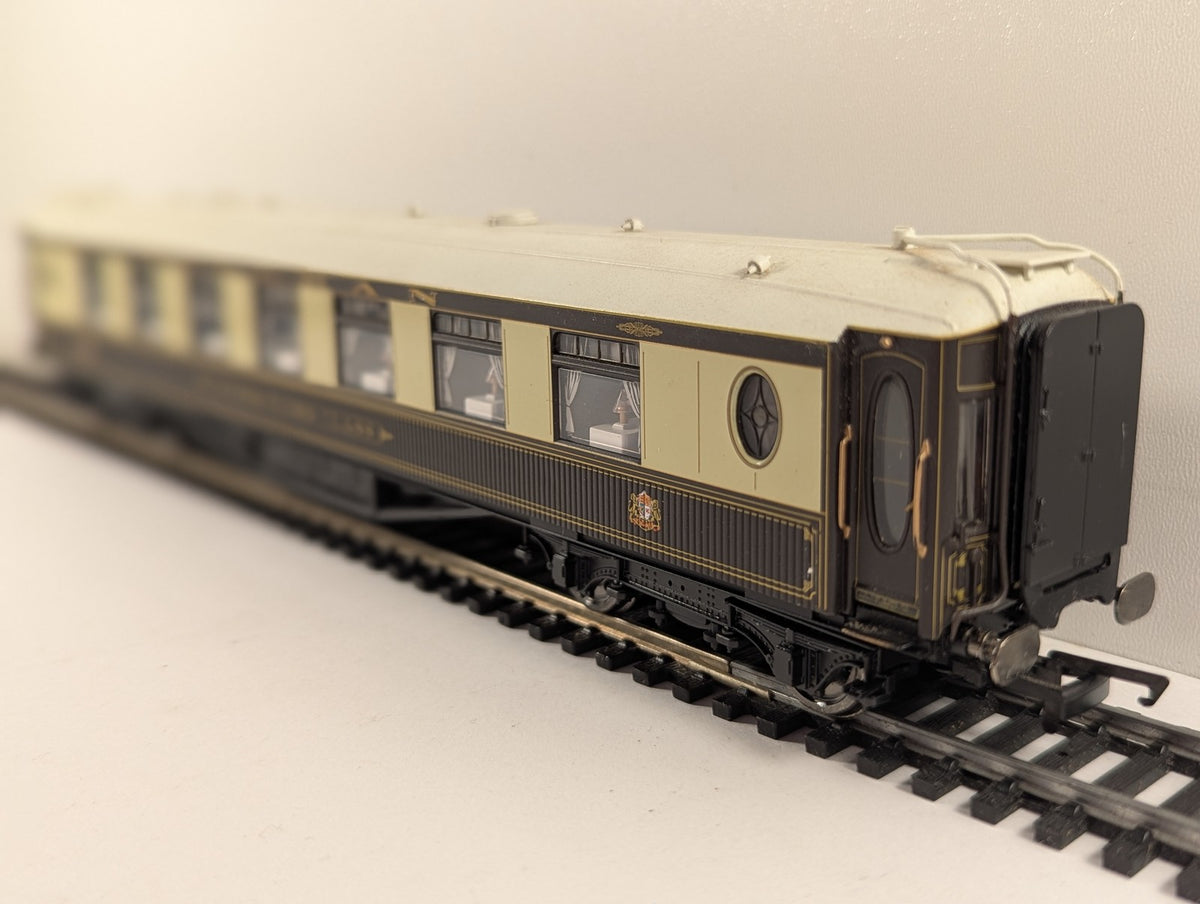 Hornby OO Gauge Pullman Car No. 34 Third Class Parlour Car Passenger Coach