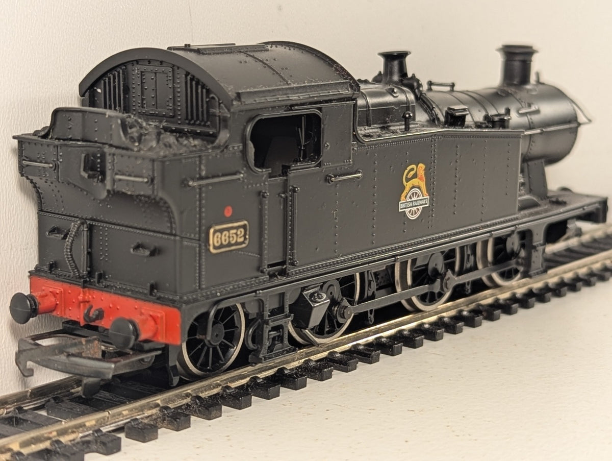Mainline OO Gauge Class 6600 0-6-2T Steam Locomotive 6652 BR Black