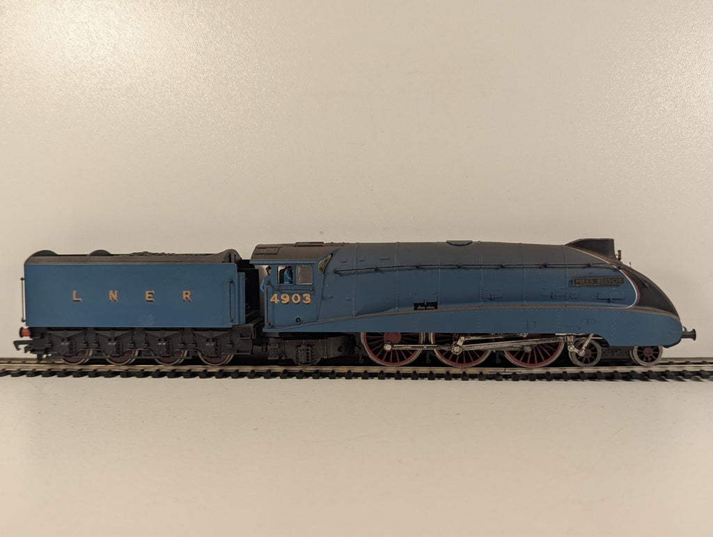 Bachmann Branchline LNER Class A4 'Miles Beevor' LNER Blue Steam Locomotive