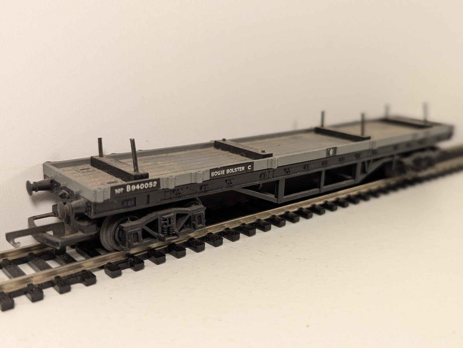 Tri-ang R110 OO Gauge BR Grey Bogie Bolster Wagon