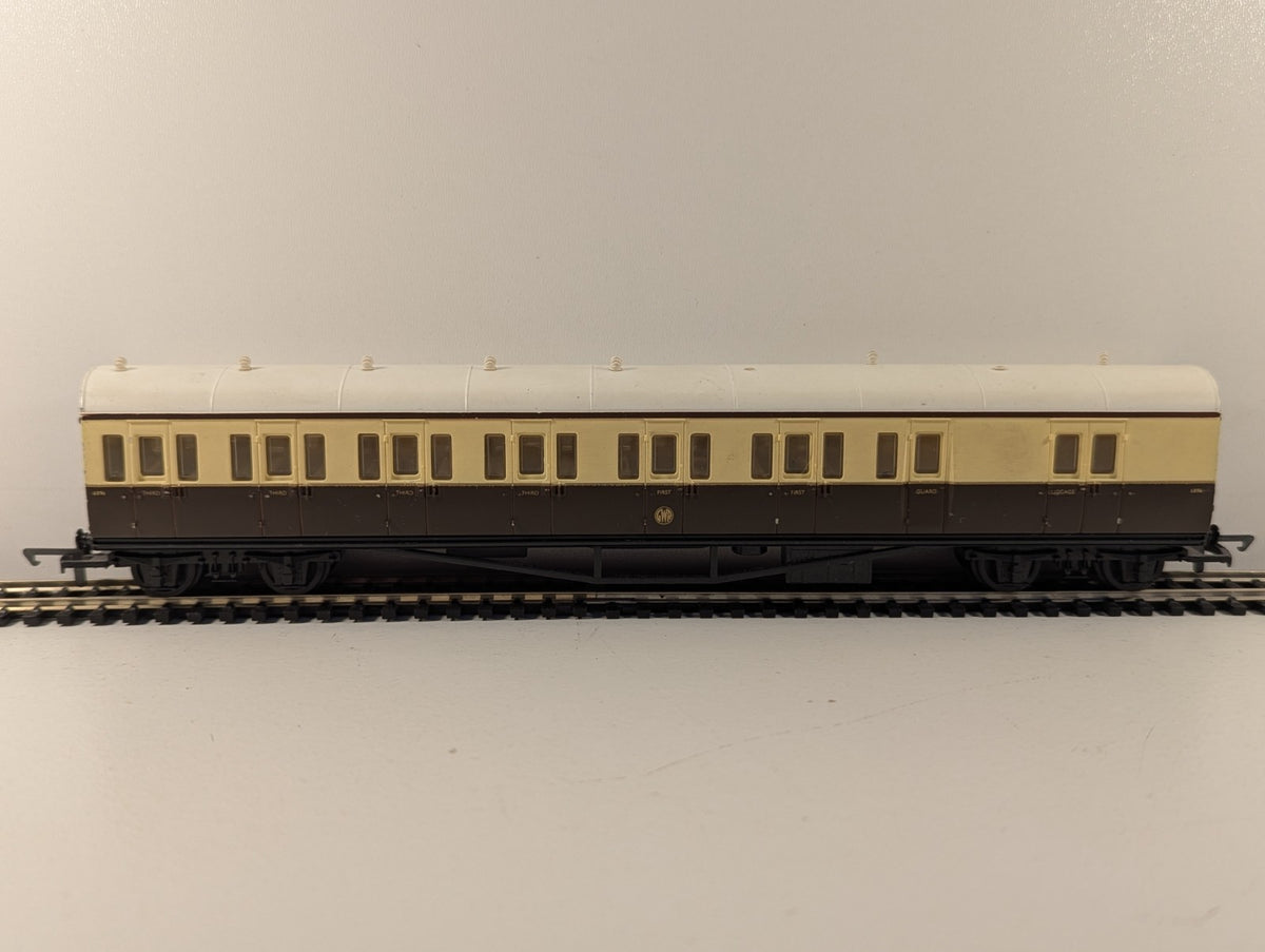 Airfix 54250 OO Gauge GWR Suburban Brake Coach