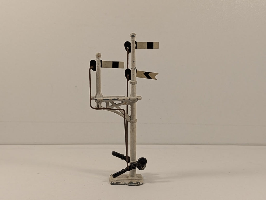 Crescent OO Gauge Junction Bracket Signal White