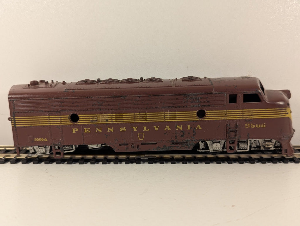 Athearn HO Gauge Pennsylvania Railroad F7A Diesel - Spares/Repairs