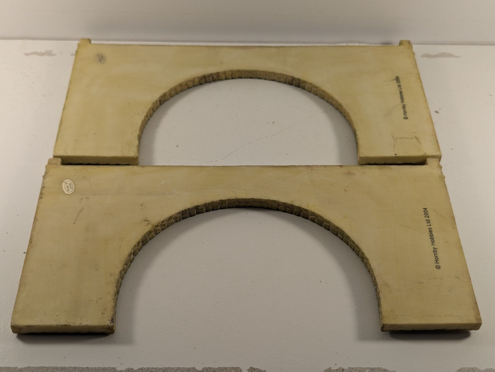 Hornby Skaledale R8511 OO Gauge Stone Tunnel Portals