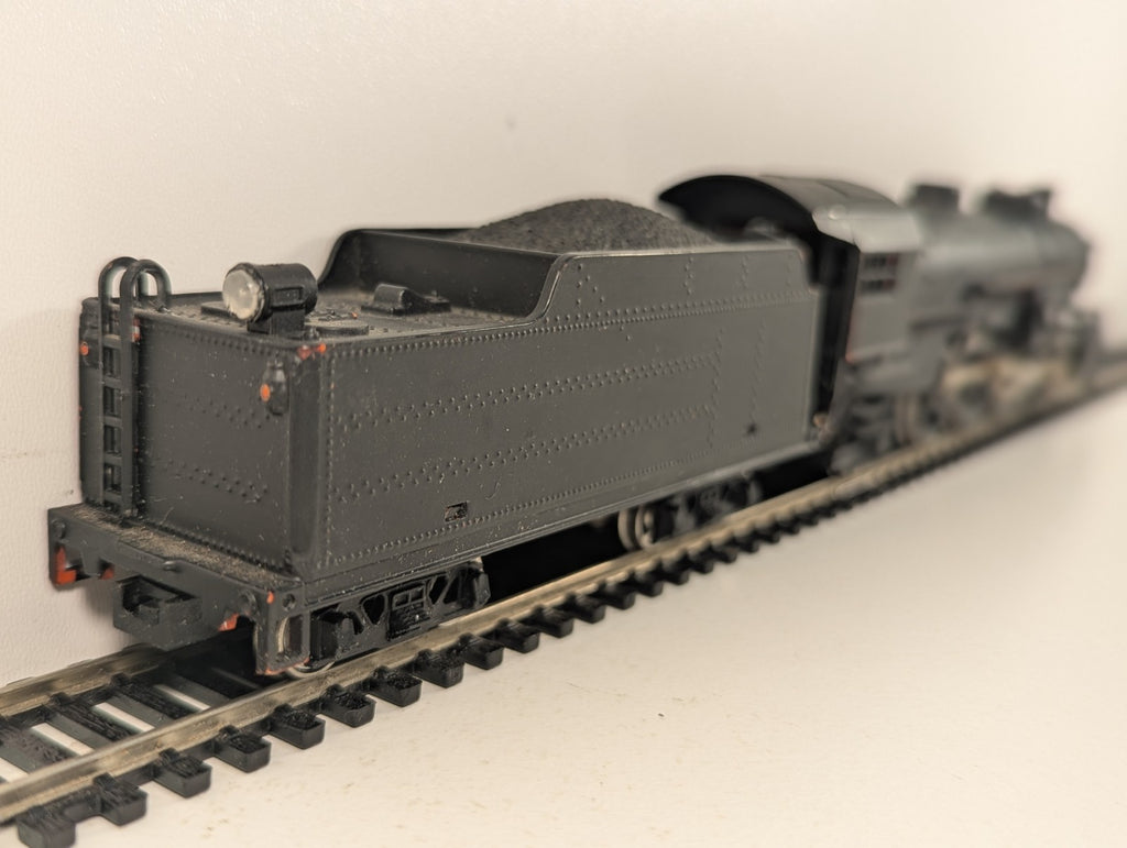 Mehano HO Gauge 4-6-2 Pacific Steam Locomotive & Tender Black Repainted