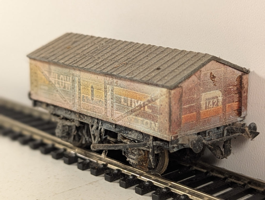 Peco OO Gauge W. Low & Stone Co. Buxton Lime Wagon Goods Wagon 142