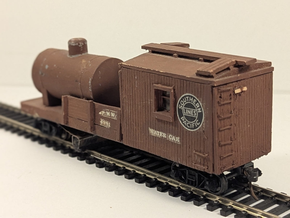 Kitbuilt HO Scale Southern Pacific MOW Water Car 4981 Southern Pacific MOW Brown