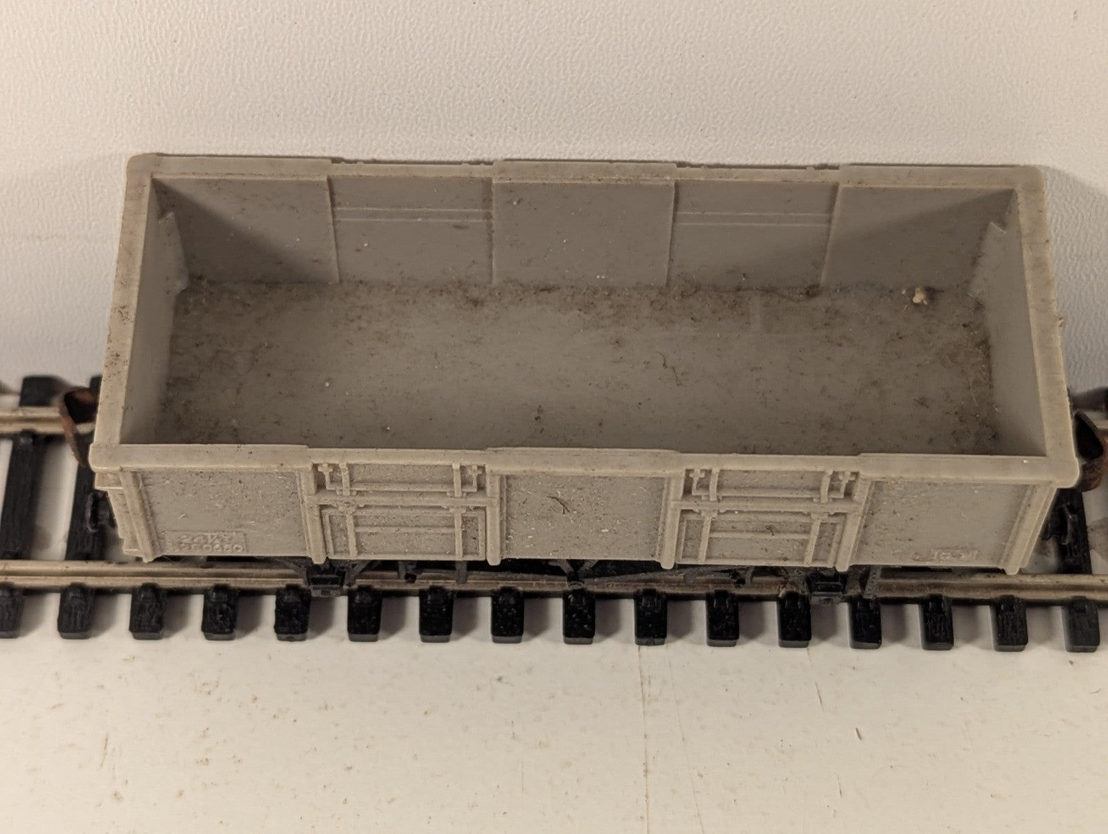 Jouef 24.5 Ton BR Mineral Wagon Grey OO Gauge