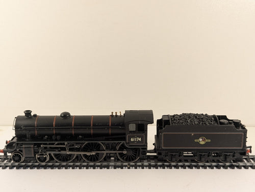 Bachmann Branchline OO Gauge Class B1 4-6-0 Poor Runner