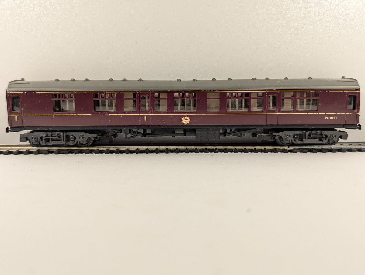 Tri-ang Hornby OO Gauge LMS Composite Coach Passenger Coach M16171 BR Maroon
