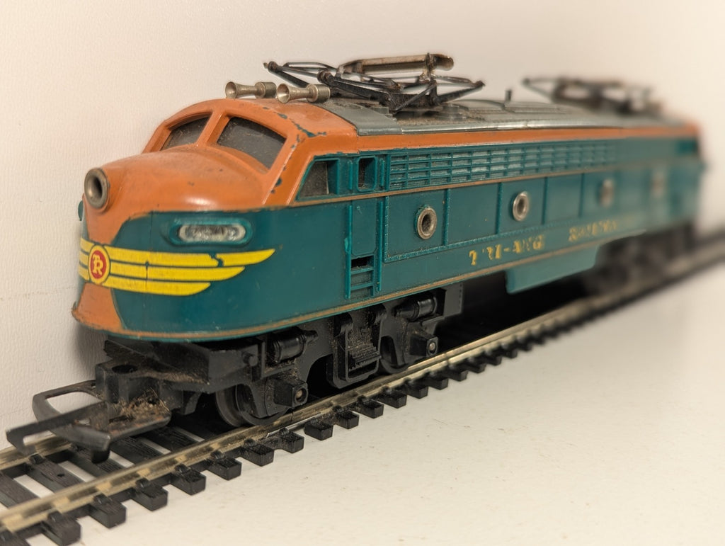 Tri-ang R357 Transcontinental Double Ended Electric Locomotive Green