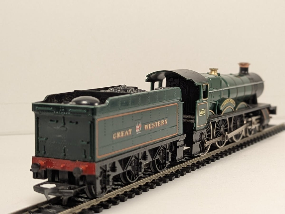 Hornby OO Gauge GWR Hall Class 4-6-0 'Albert Hall' Steam Locomotive 4983