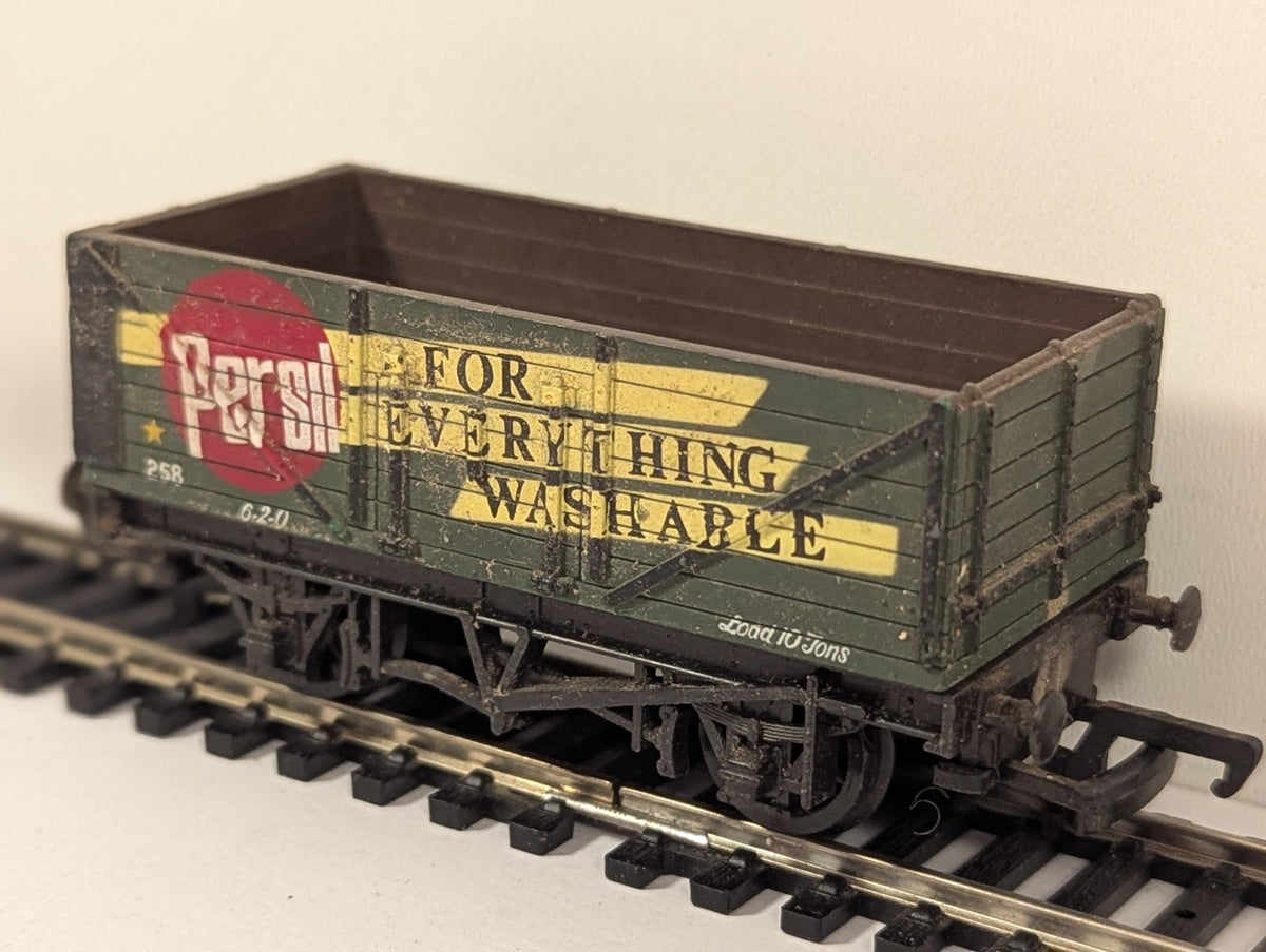 Mainline OO Gauge Persil 7 Plank Open Wagon