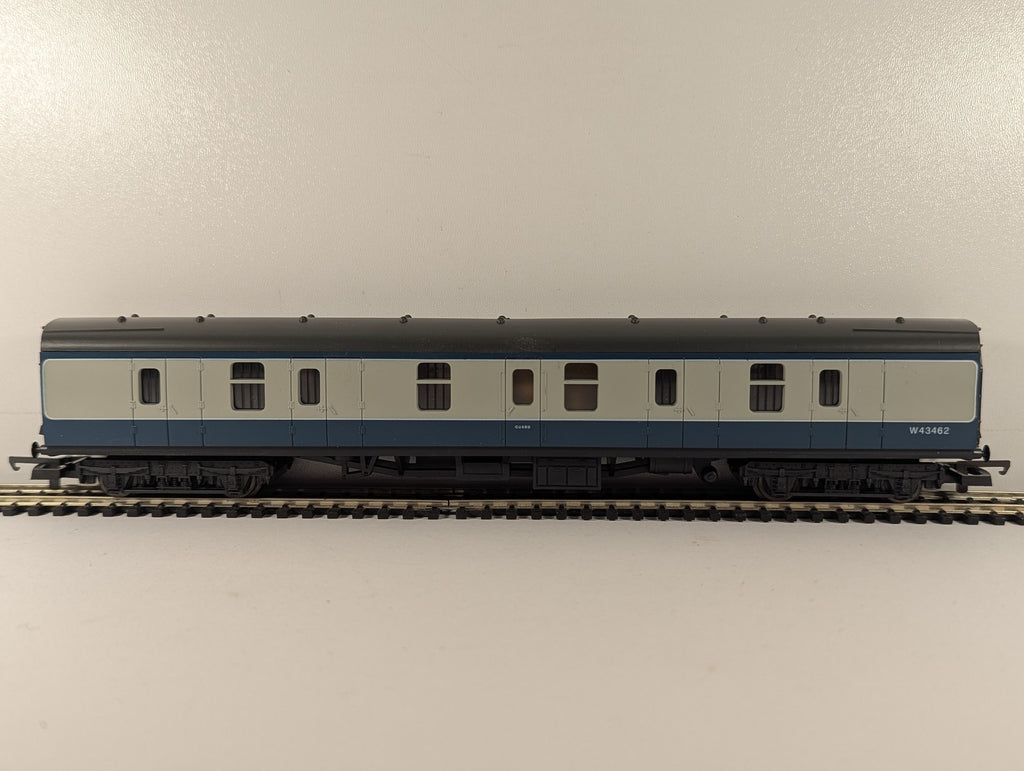 Lima OO Gauge BR Mk1 Brake Second Corridor (BSK) Passenger Coach W43462