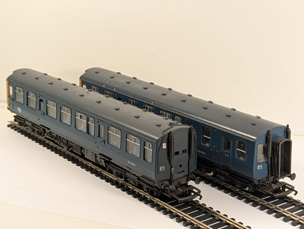 Hornby OO Gauge BR Blue Class 110 DMU 2-Car Set E51819 & E51846
