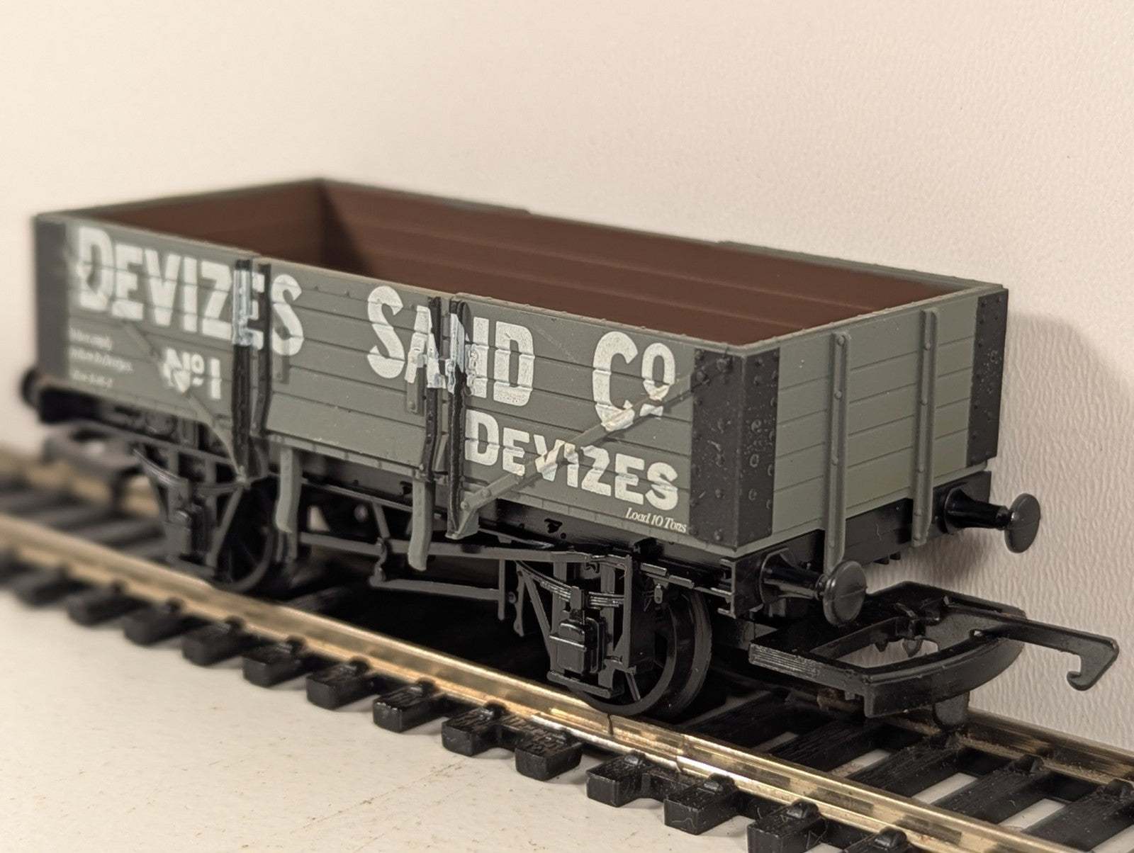 Airfix GMR 54374-5 “Devizes Sand Co” 5-Plank Wagon