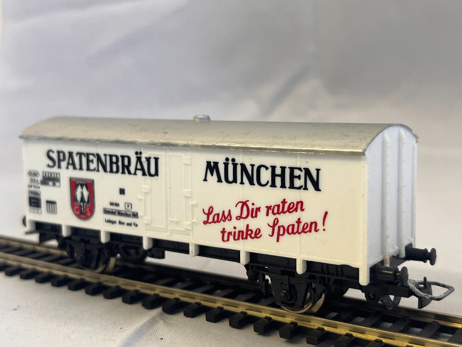 Jouef HO Scale Spatenbräu München Refrigerated Beer Wagon