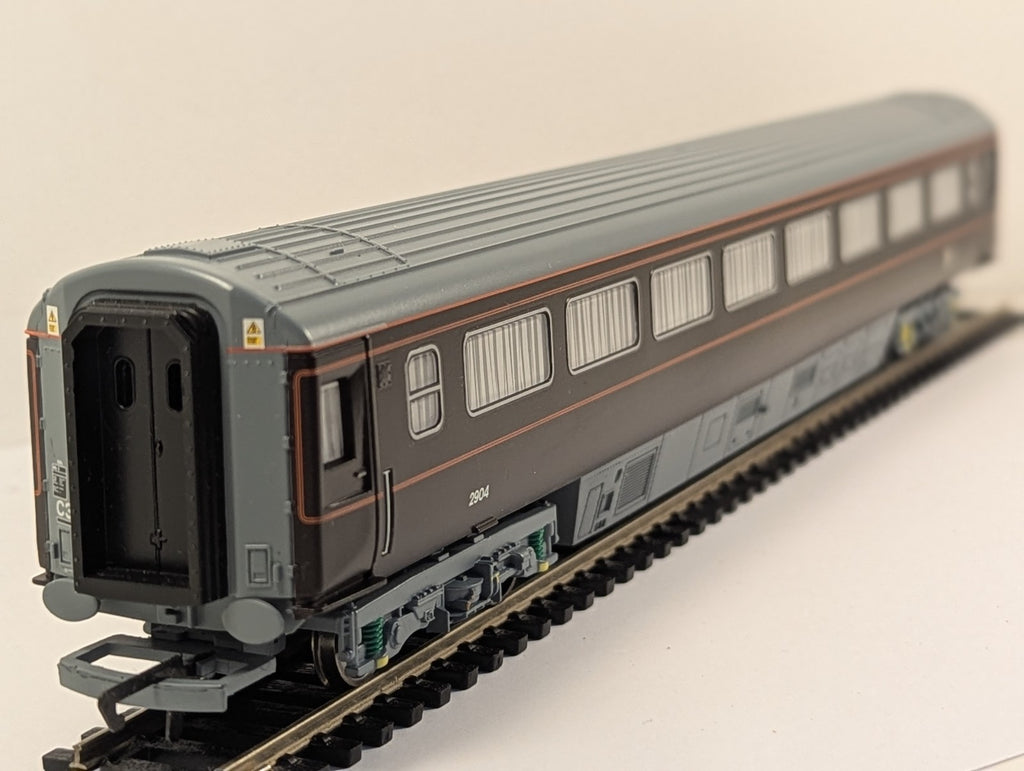 Hornby OO Gauge Mk3 Royal Train Coach 2904