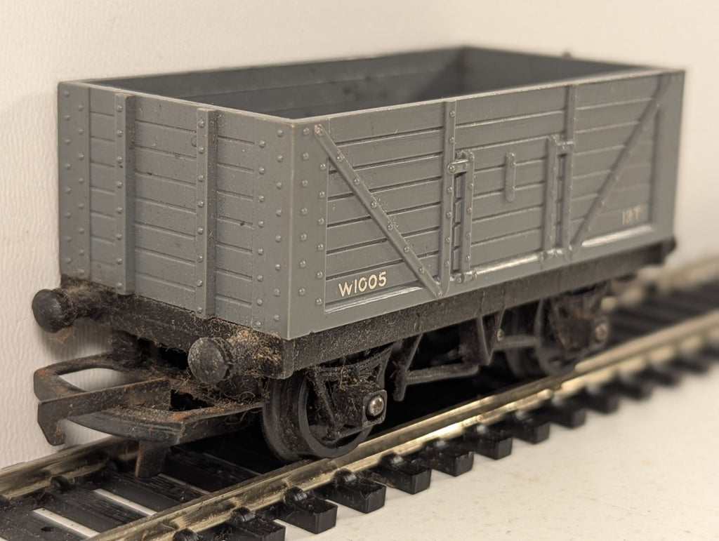 Tri-ang OO Gauge 5 Plank Open Wagon Goods Wagon W1005 BR Grey R10/1