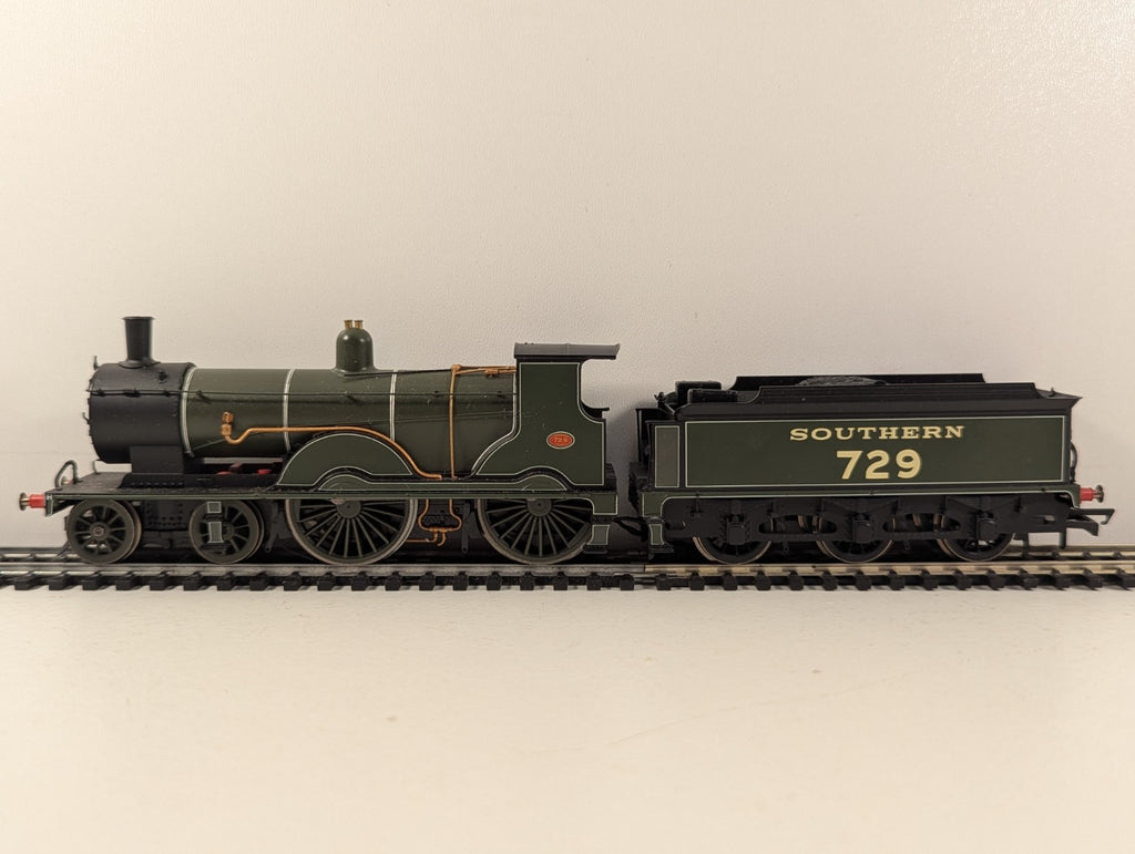 Hornby R2711 OO Gauge Southern Railway Class T9 - Boxed