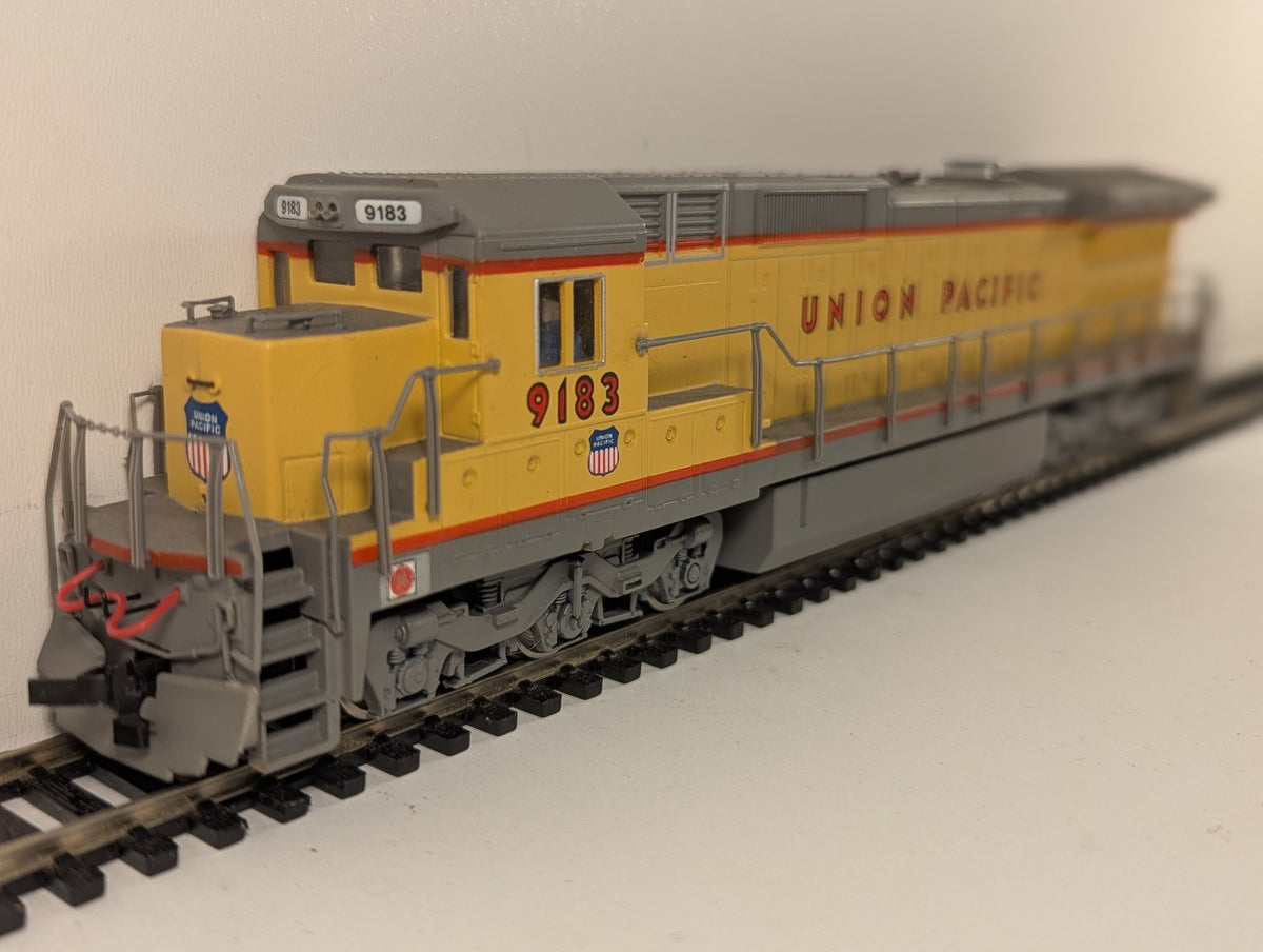 Bachmann Spectrum HO Gauge Dash 8 40C Locomotive 9183 Union Pacific 85002