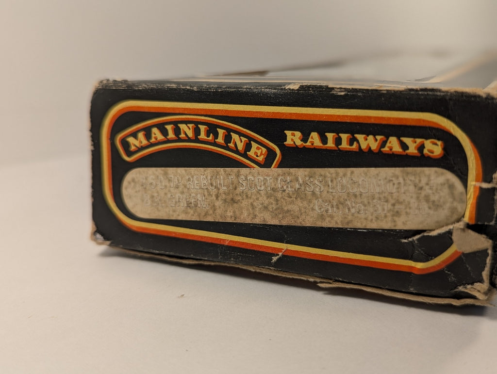 Mainline OO Gauge Rebuilt Scot Class 7P 'Royal Scot' Locomotive 46100 BR Green