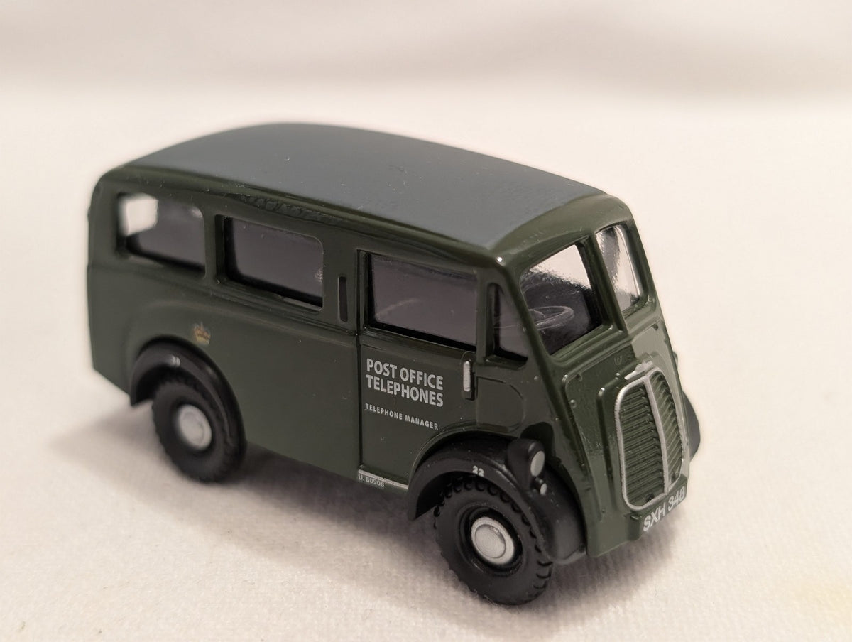 Classix 1:76 Morris Commercial PV Van Die-cast Van SXH 348