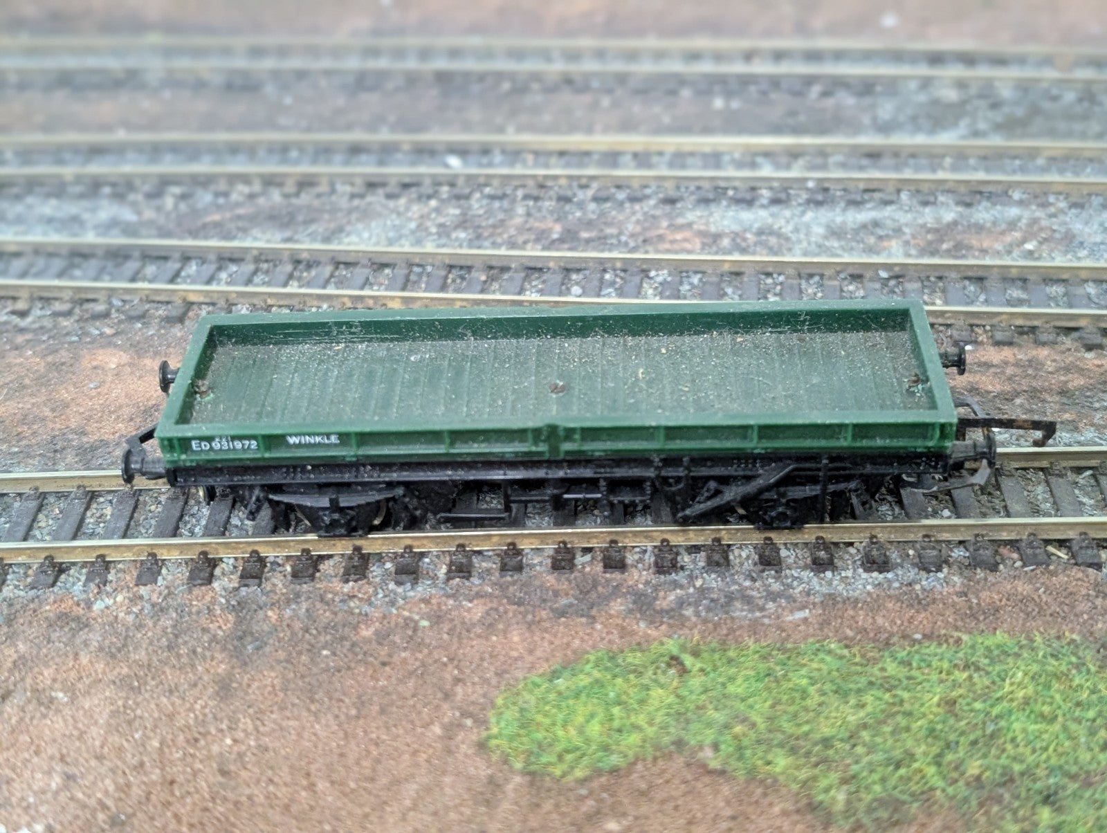 Hornby R19 OO Gauge Winkle Plate Wagon Green