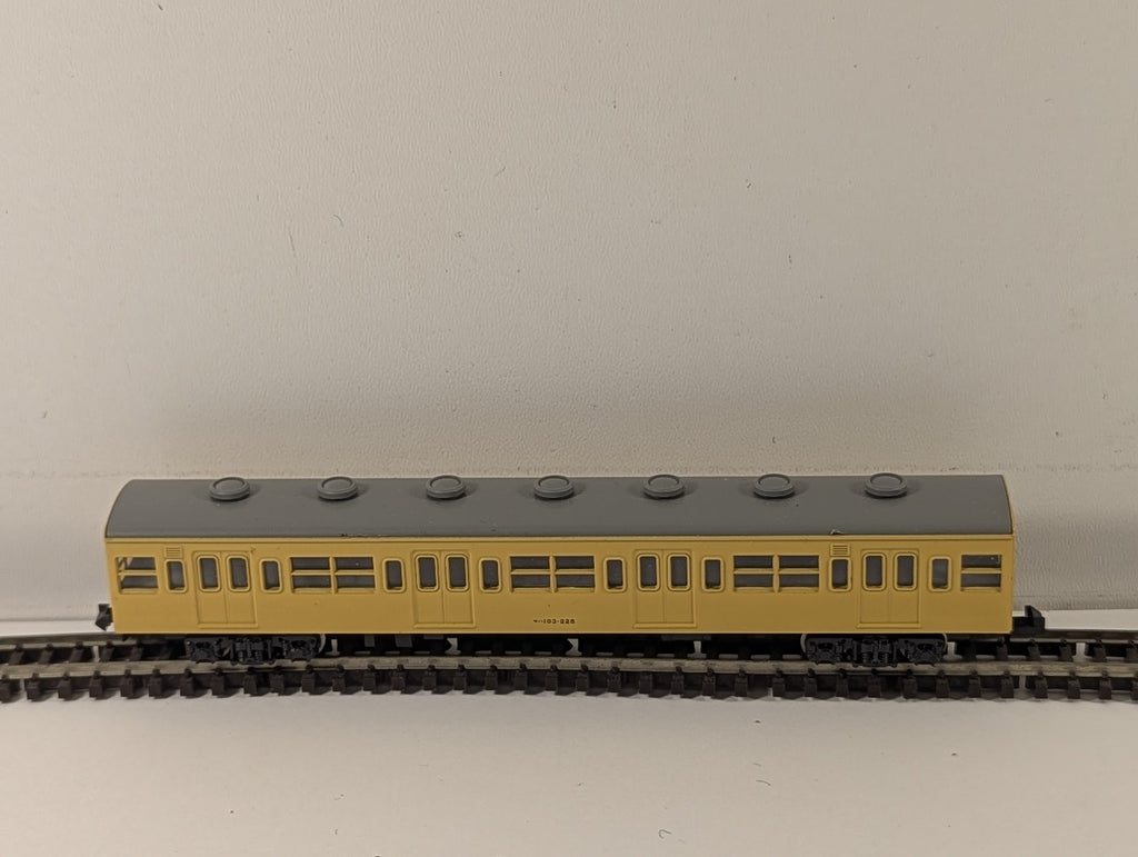 Kato N Gauge JNR Series 103 Saha 103 Intermediate Commuter Coach Passenger Coach