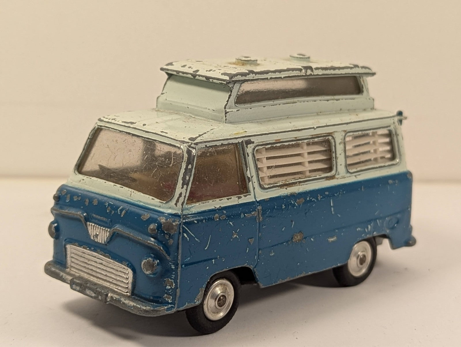 Corgi Toys 420 Ford Thames Airborne Caravan 1:43 Scale - Chipped Paint