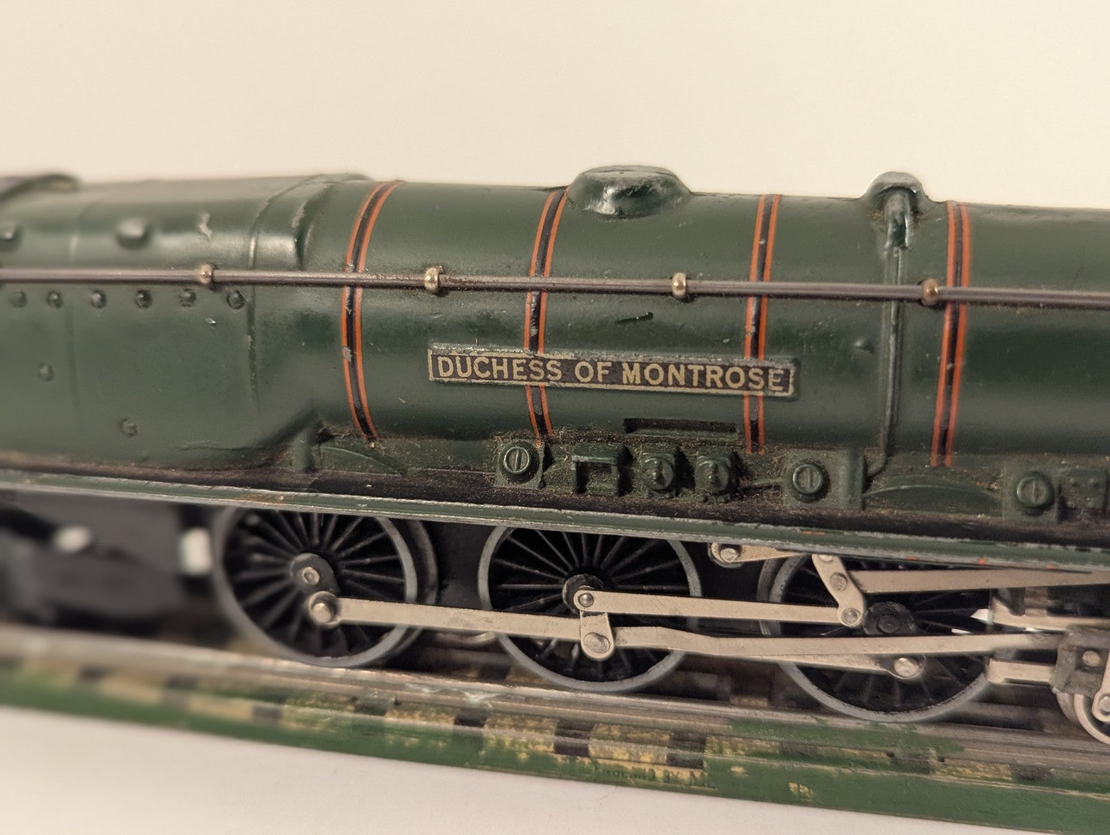 Hornby Dublo EDL12 OO Gauge BR Green Duchess of Montrose 46232