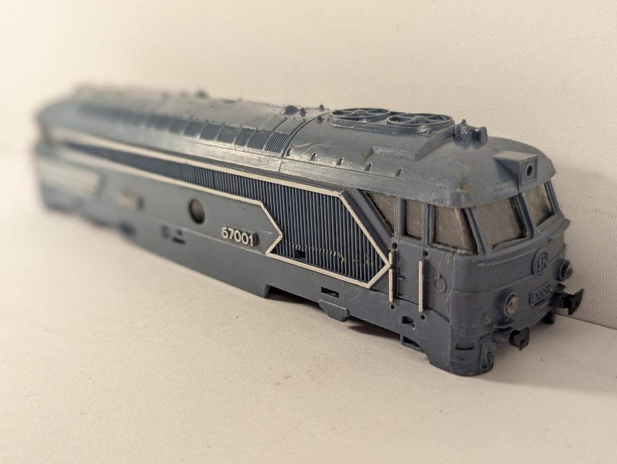 Jouef HO Scale SNCF Class BB 67000 Locomotive Body Shell 67001 SNCF Blue & Grey