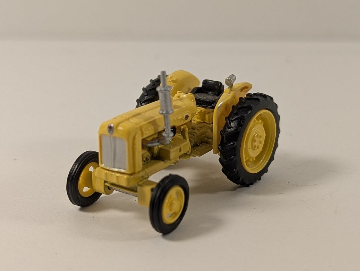 Oxford Diecast 1:76 / OO Gauge Fordson Major Tractor Die-cast Model