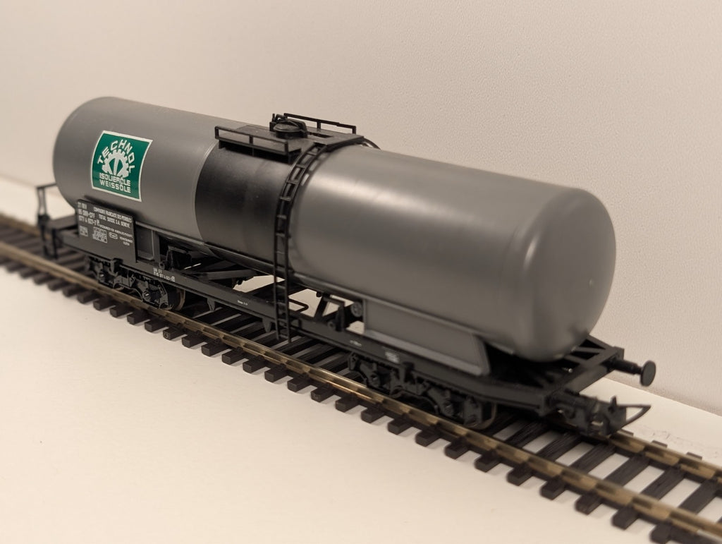Liliput HO Scale Tank Wagon Set – SBB CFF FFS (TECHNOL / SOCAL / FINA / TOTAL)