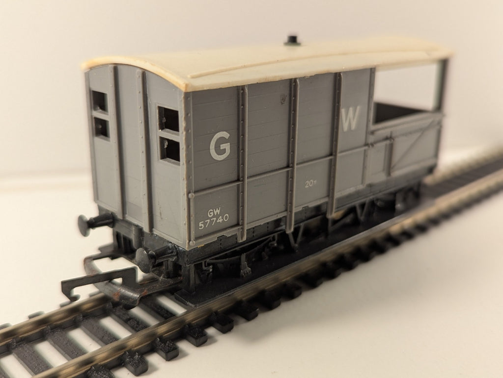 Tri-ang Hornby R124 OO Gauge GWR 20-Ton “Toad” Brake Van