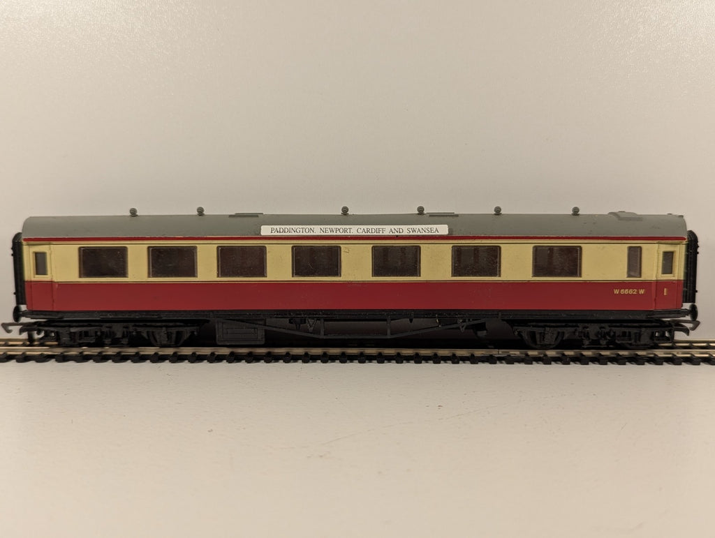 Dapol OO Gauge Maroon & Cream Composite Coach Paddington–Cardiff–Swansea boards.