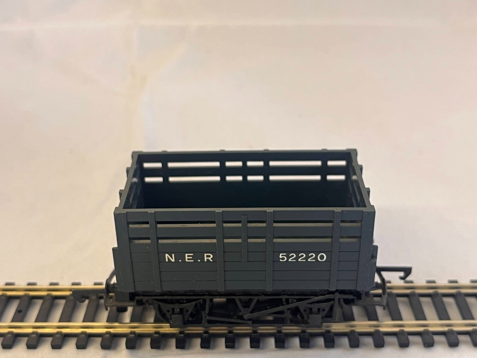 Tri-ang Hornby R781 OO Gauge Grey NER Coke Wagon Boxed