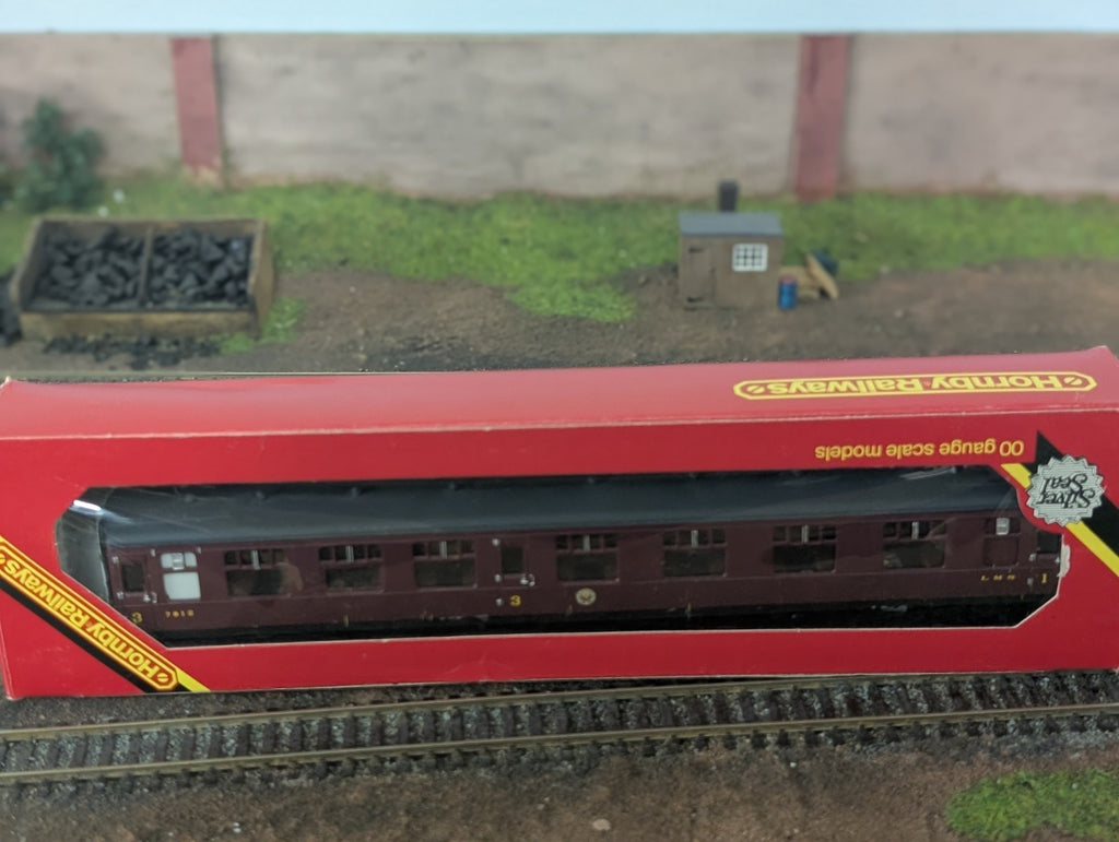 Triang LMS Coach 1st/ 3rd Class Repainted Renumbered 7812