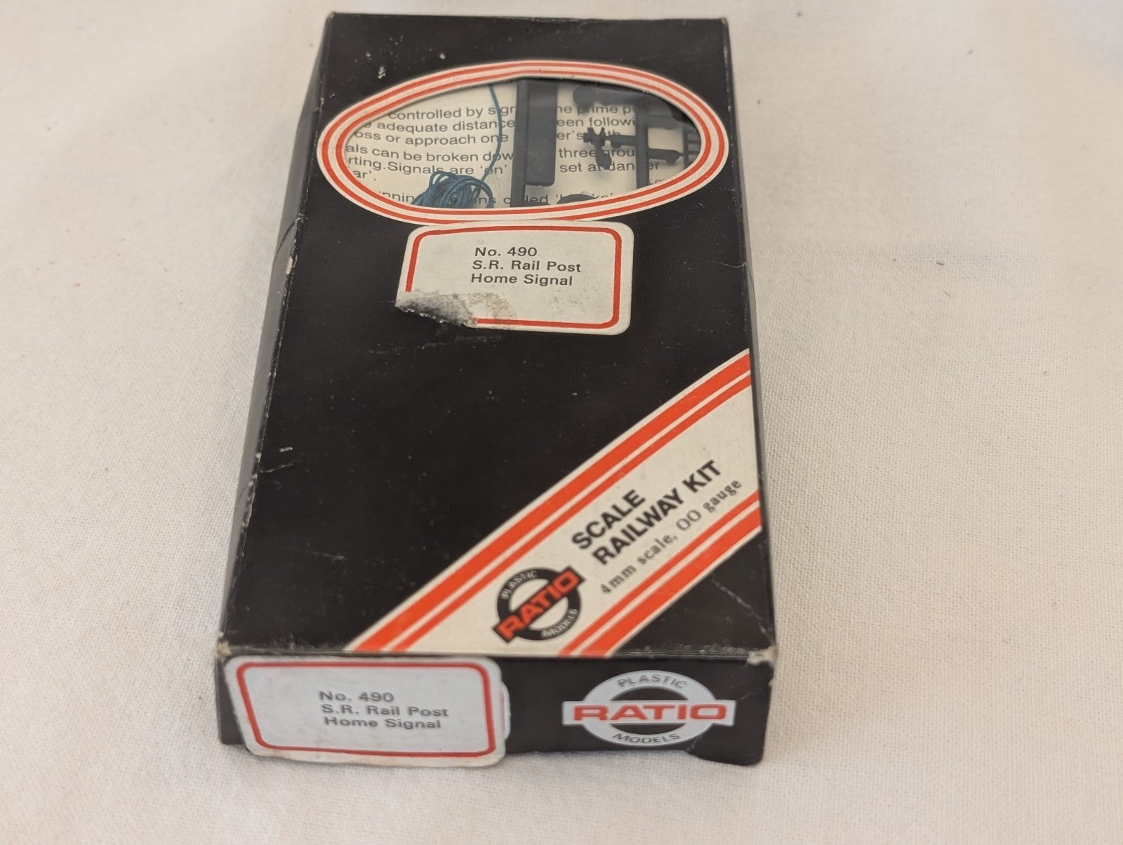 Ratio 490 OO Gauge S.R. Rail Post Home Signal Kit