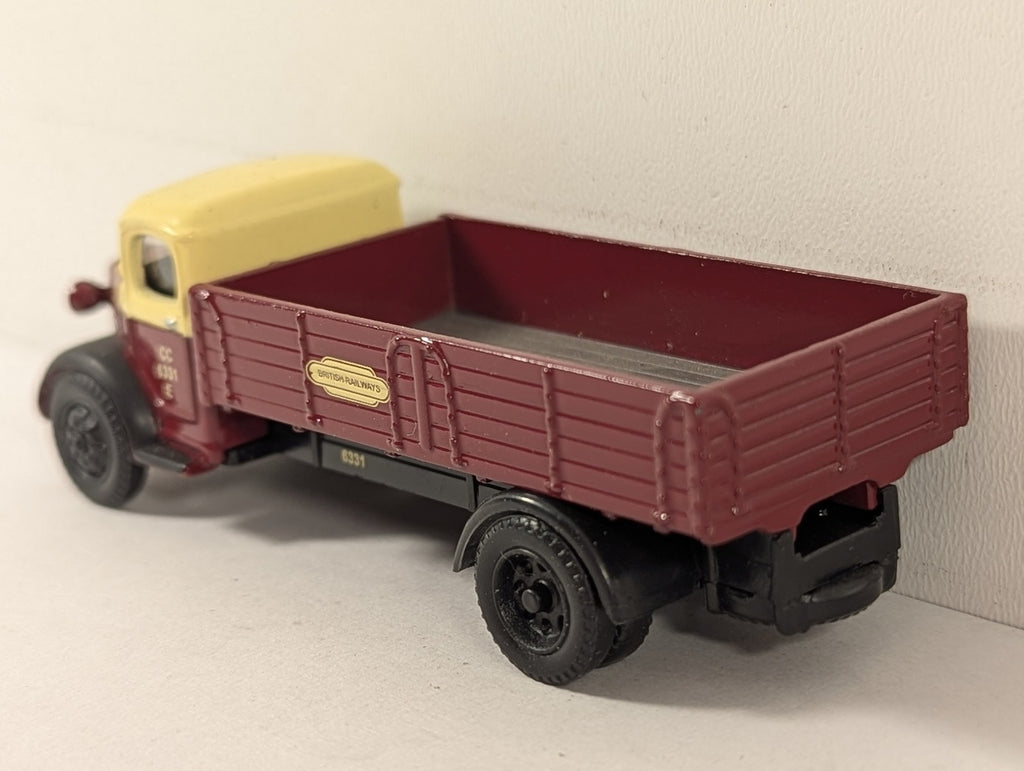 Classix OO Gauge Austin K2 Dropside Die-cast Lorry HGO 277 British Railways