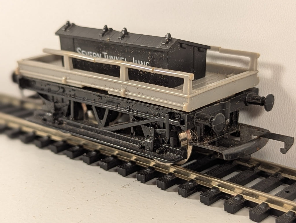 Hornby OO Gauge GWR Shunters Wagon “Severn Tunnel Junction” – Some Damage
