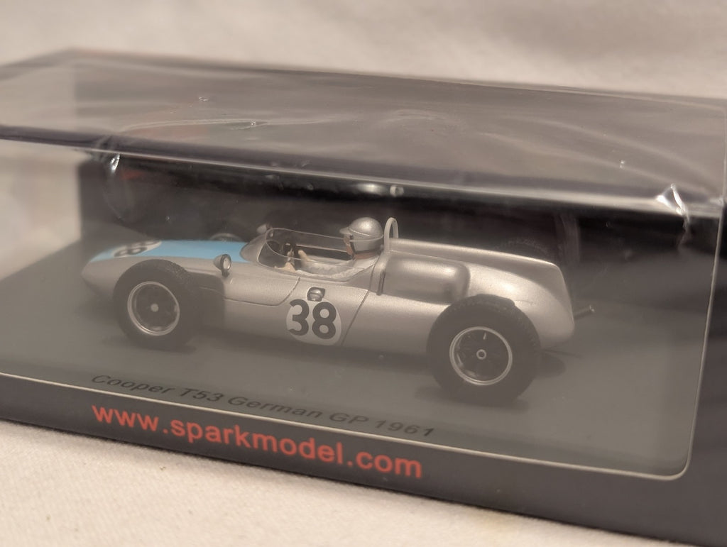 Spark 1:43 Cooper T53 German GP 1961 Bernard Collomb Die-cast Model Car 38