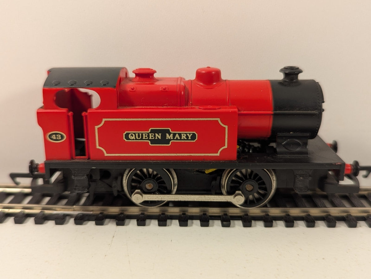 Hornby OO Gauge R863 Class D 0-4-0T “Queen Mary” No.43 Industrial Tank Loco
