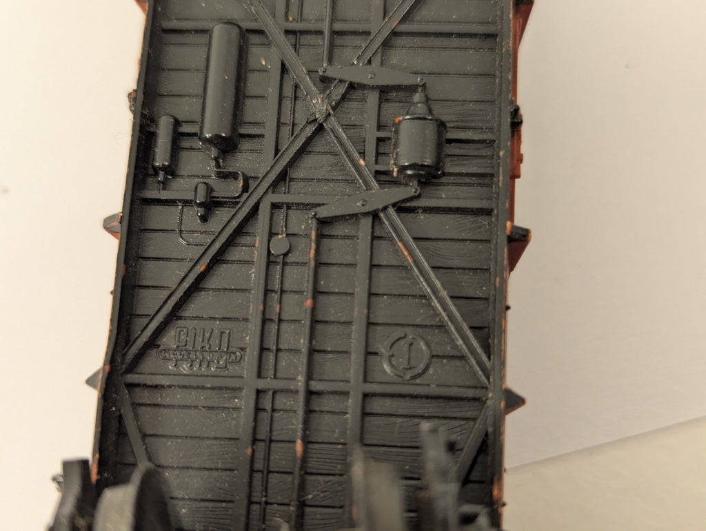 Piko OO Gauge DR Steel Mineral Gondola Bogie Wagon - missing back buffer