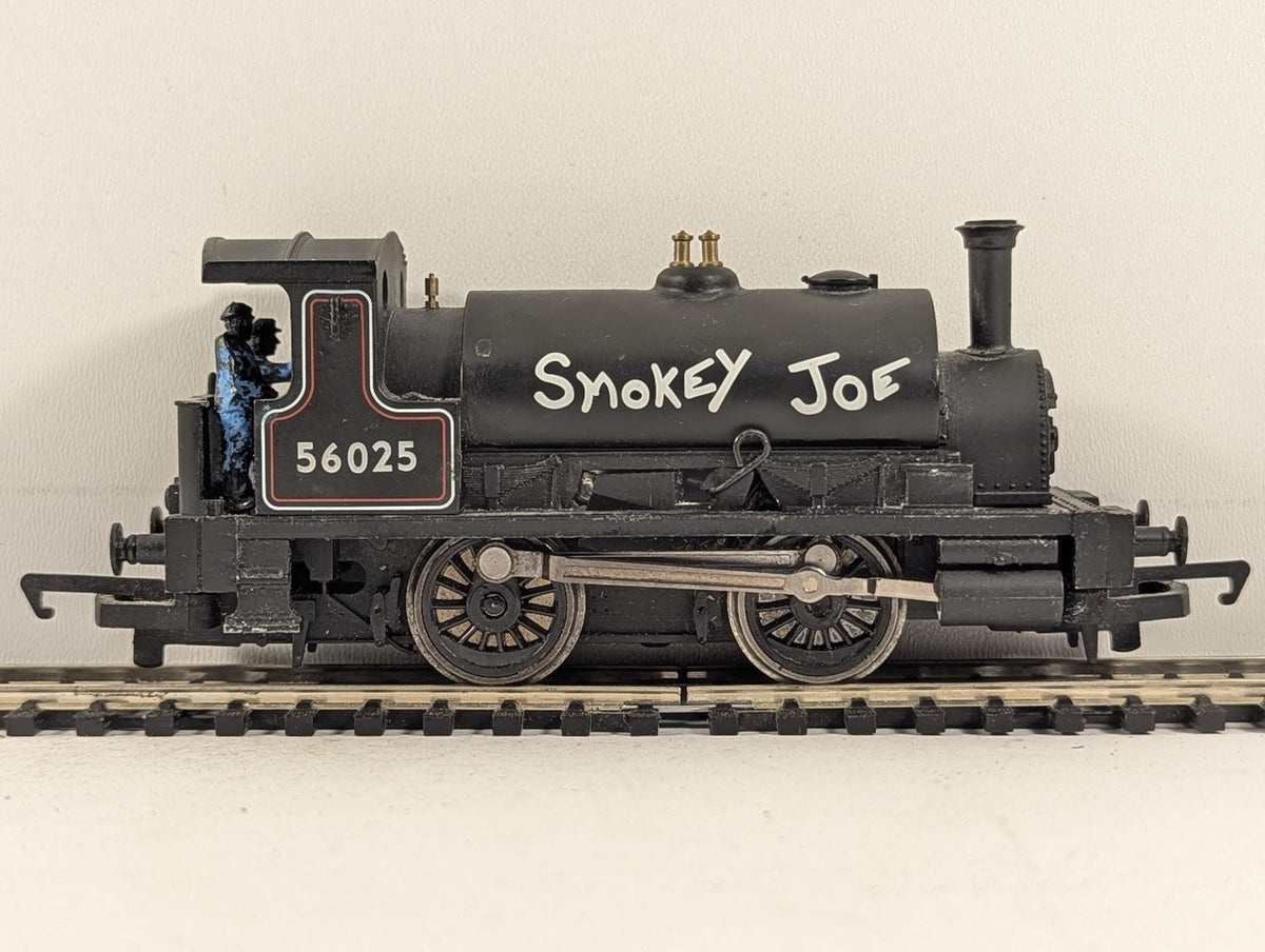 Hornby OO Gauge Class 0F 0-4-0ST Smokey Joe Steam Locomotive 56025 BR Black