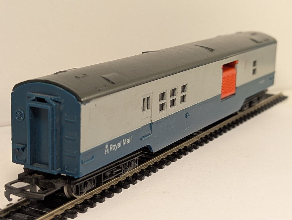 Tri-ang Railways R119 OO Gauge Operating Mail Coach Blue & Grey