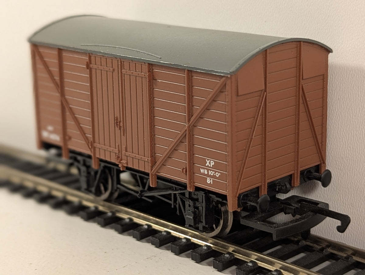 Hornby R242 10T Ventilated Van W14574