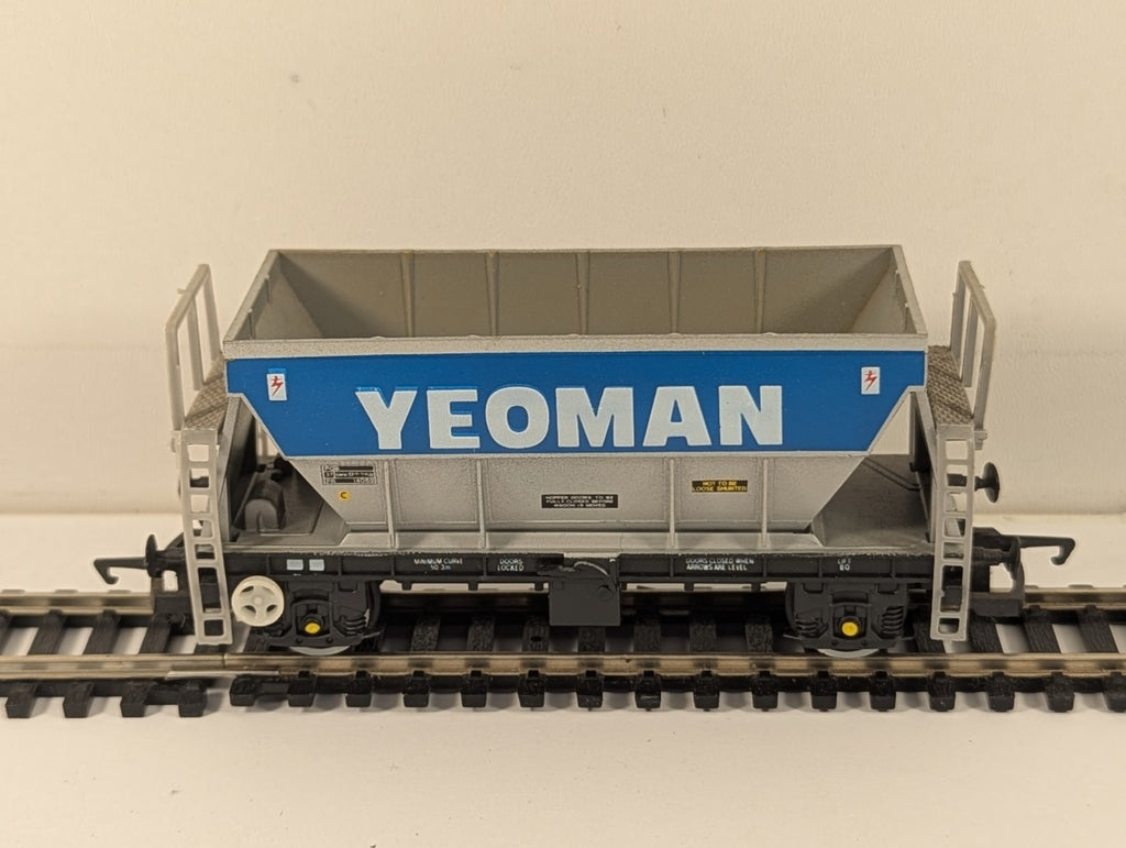 Hornby R213 PGA Hopper Wagon