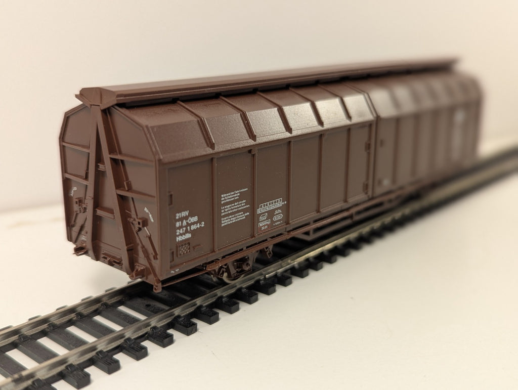 Roco H0 Sliding Wall Wagon DB Freight – Missing Buffers