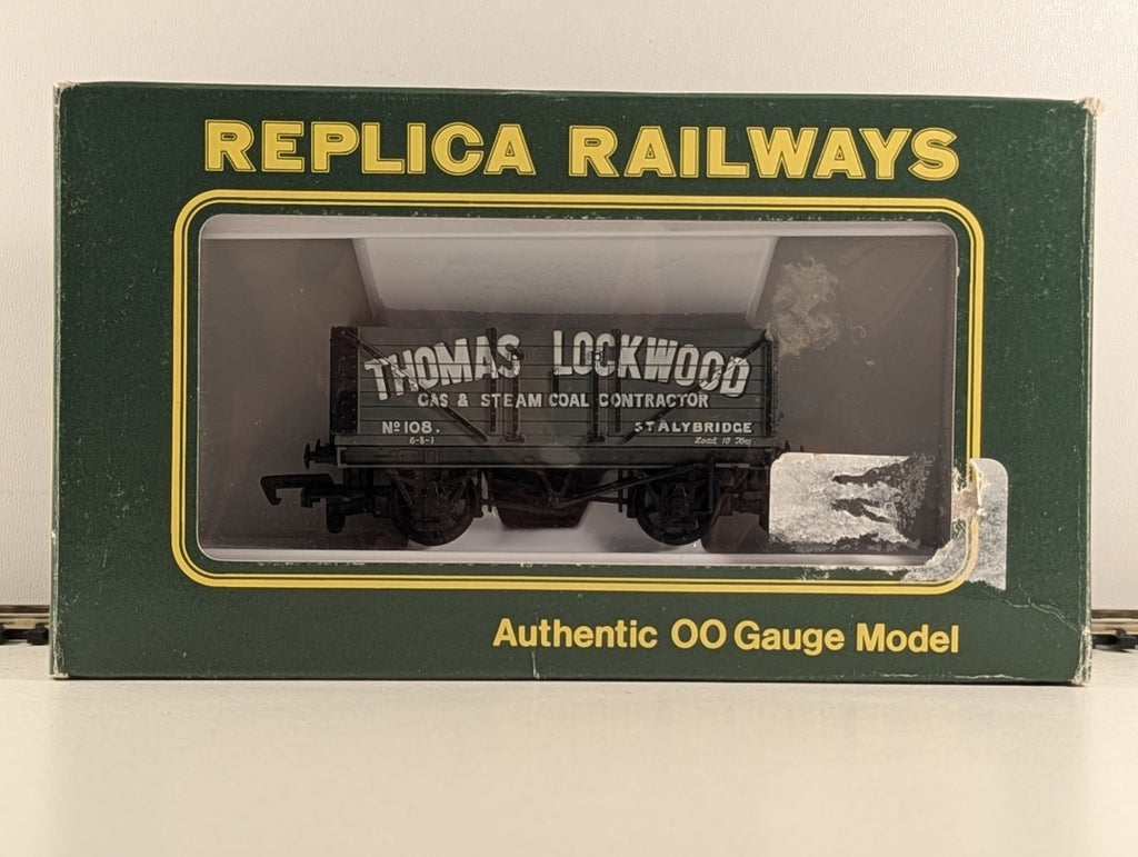 Replica Railways 13211 OO Gauge Thomas Lockwood 7 Plank Wagon - Boxed